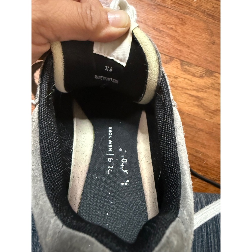 Rag & Bone Retro Runner Gray Suede Low Top Sneakers Womens 37.5 Gray White - Picture 7 of 7